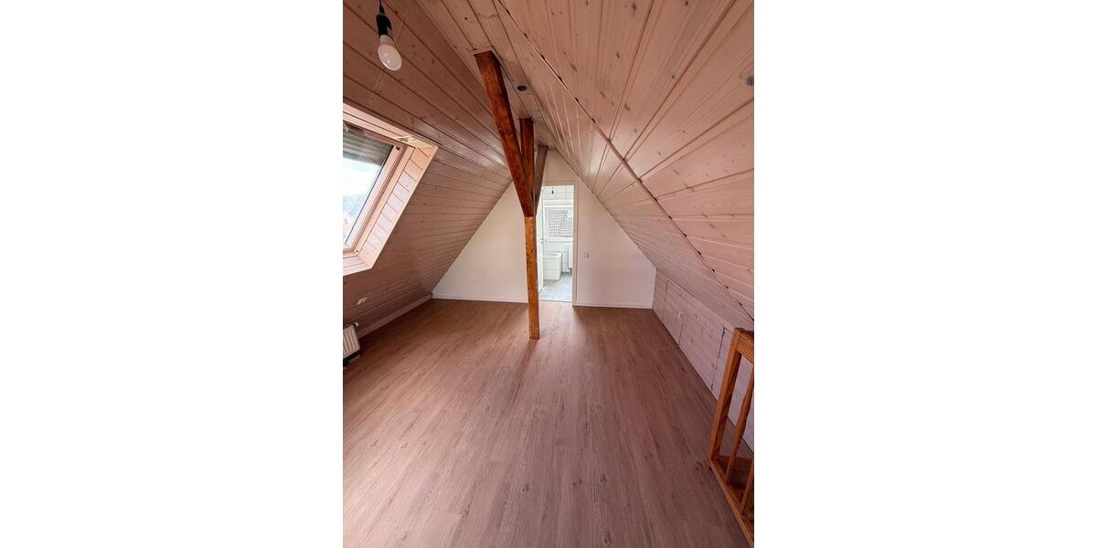 Maisonettenwohnung Neckarsulm - 4 Zimmer, 105 m&sup2;, 1.300&euro; | Angebot:26503217