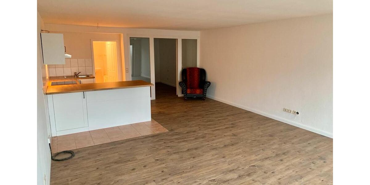 Erdgeschoßwohnung Waren (Müritz) - 2 Zimmer, 65 m&sup2;, 420&euro; | Angebot:26704743