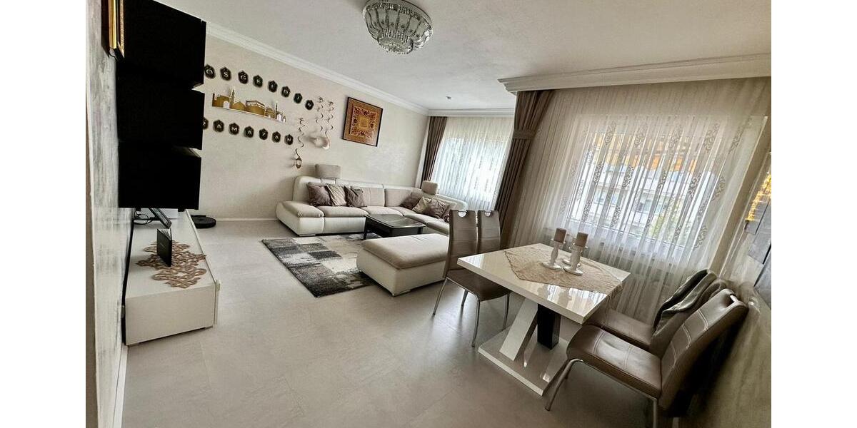 Etagenwohnung Köln Kalk - 3 Zimmer, 70 m&sup2;, 1.095&euro; | Angebot:26522767