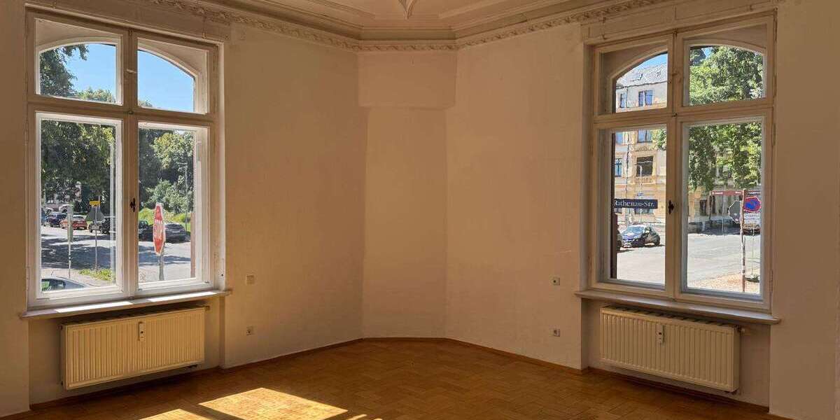 Etagenwohnung Zwickau Nordvorstadt - 5 Zimmer, 174 m&sup2;, 900&euro; | Angebot:26243898