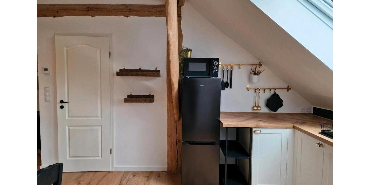 Dachgeschoßwohnung Schortens - 2 Zimmer, 65 m&sup2;, 700&euro; | Angebot:25926985