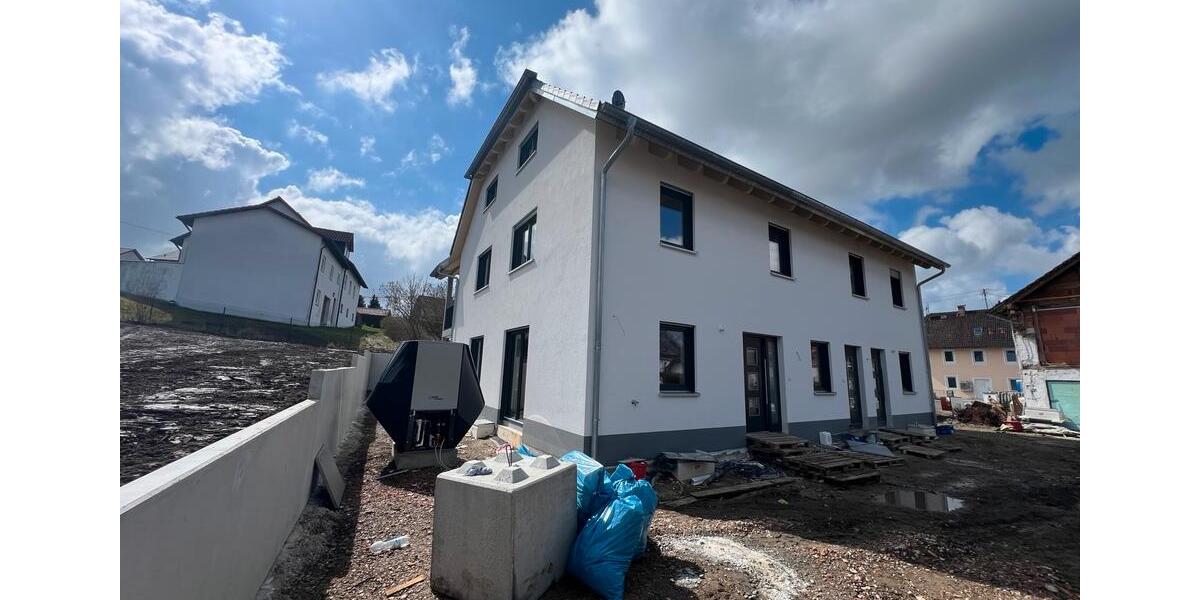 Etagenwohnung Großaitingen - 4 Zimmer, 90 m&sup2;, 1.450&euro; | Angebot:26548481