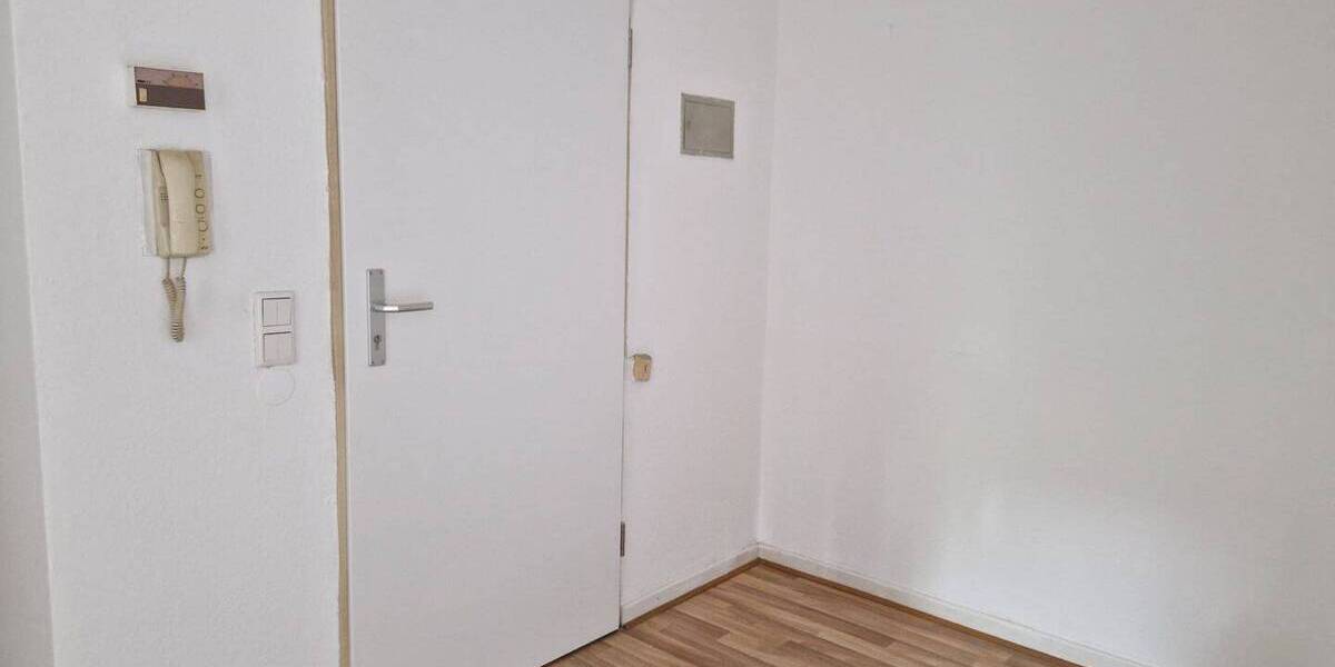 Etagenwohnung Bad Salzuflen Innenstadt - 2 Zimmer, 43 m&sup2;, 320&euro; | Angebot:26815891
