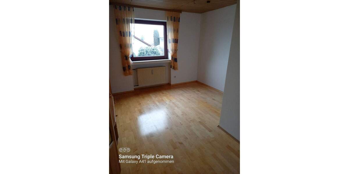 Etagenwohnung Gaimersheim - 4 Zimmer, 116 m&sup2;, 1.190&euro; | Angebot:24435126