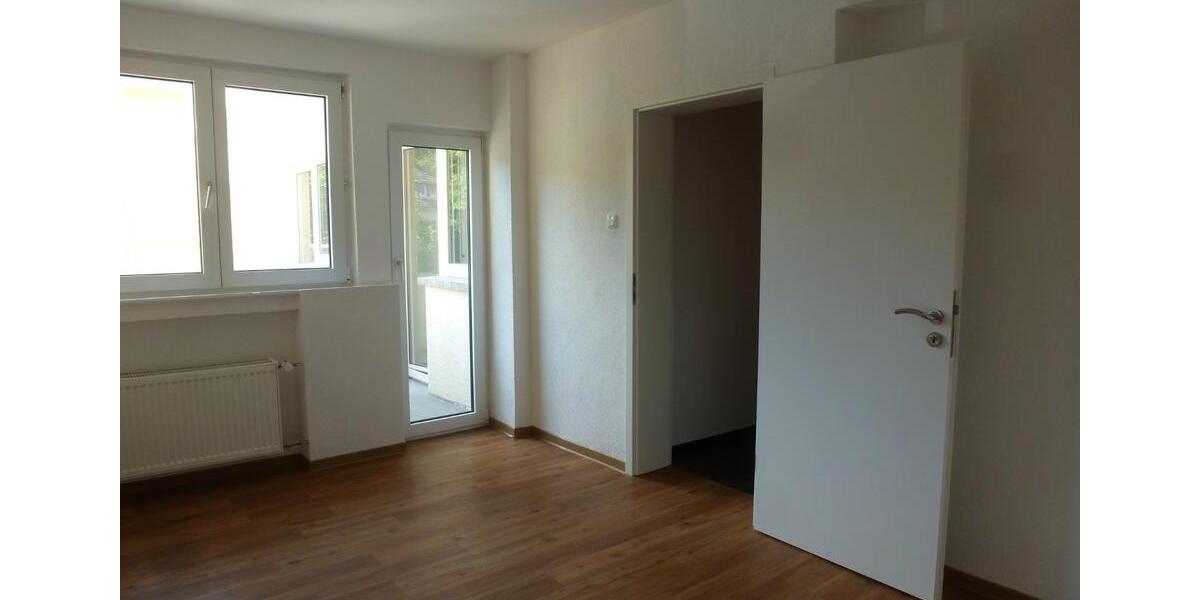 Etagenwohnung Darmstadt Darmstadt-Nord - 3 Zimmer, 85 m&sup2;, 1.100&euro; | Angebot:26665882