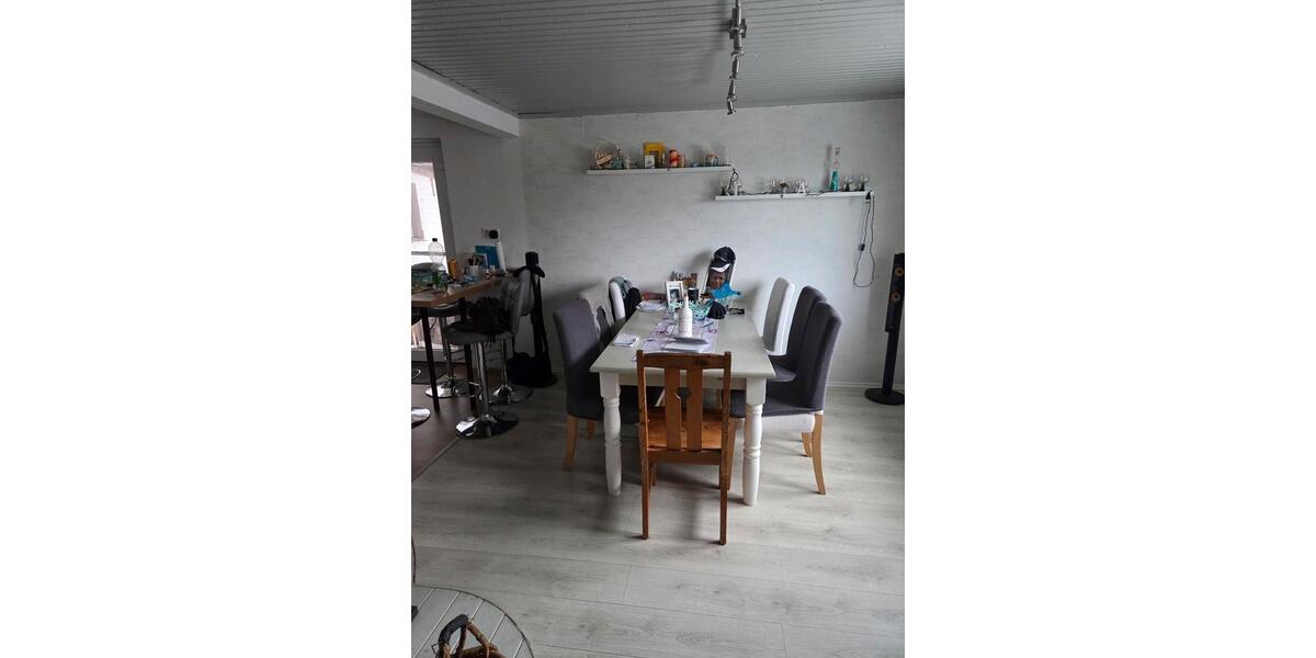 Einfamilienhaus Heide - 3 Zimmer, 86 m&sup2;, 700&euro; | Angebot:24774543
