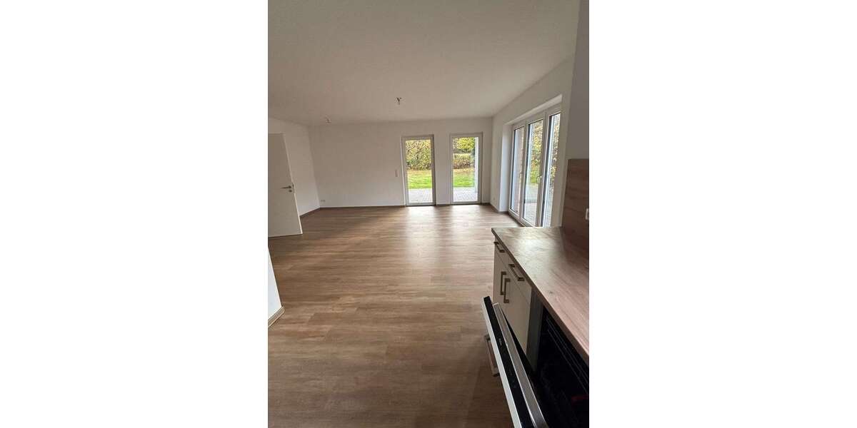 Etagenwohnung Papenburg - 2 Zimmer, 72 m&sup2;, 680&euro; | Angebot:27275372