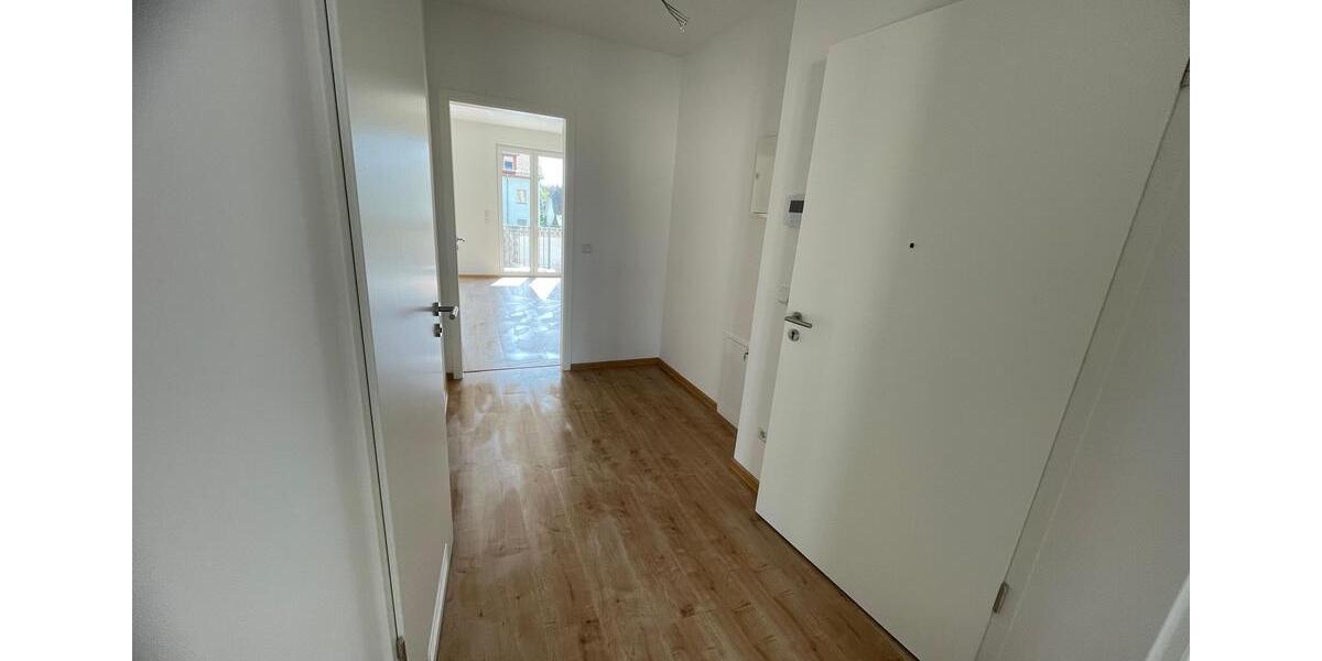 Erdgeschoßwohnung Oranienburg - 2 Zimmer, 64 m&sup2;, 1.161&euro; | Angebot:24752520