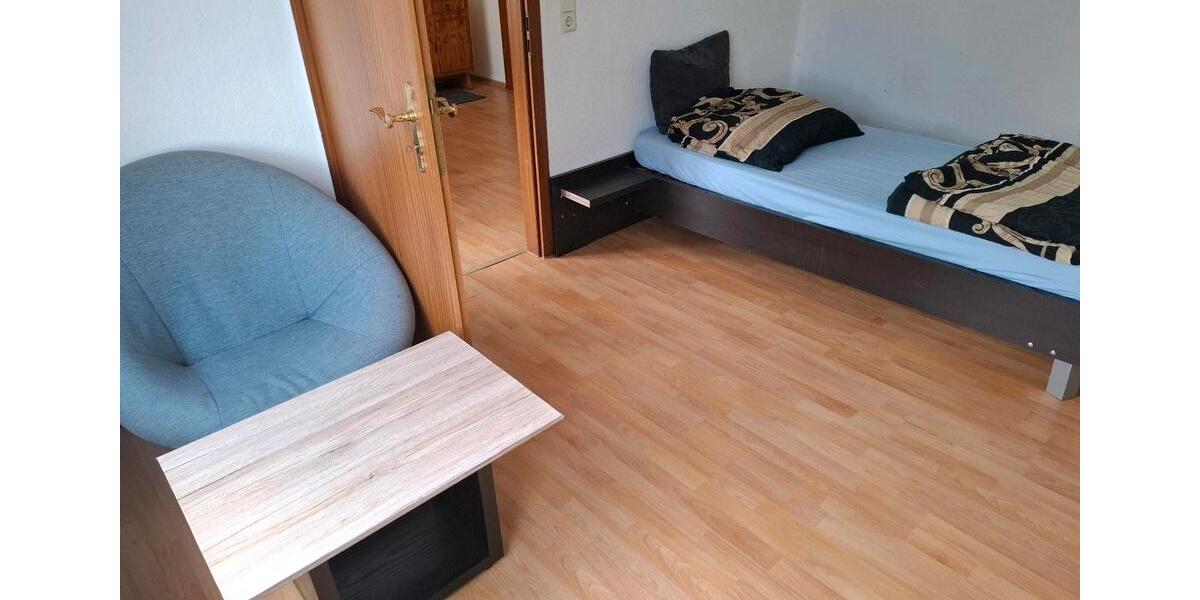 Hochparterre Weida - 1 Zimmer, 32 m&sup2;, 150&euro; | Angebot:26165239