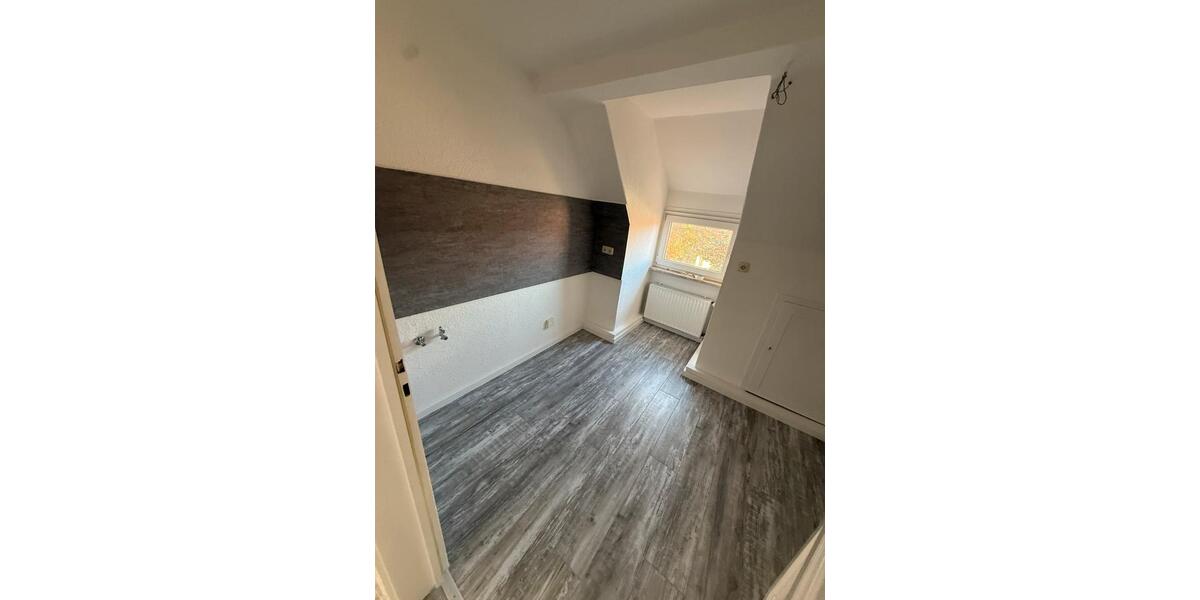Dachgeschoßwohnung Bad Harzburg - 4 Zimmer, 68 m&sup2;, 545&euro; | Angebot:24801334