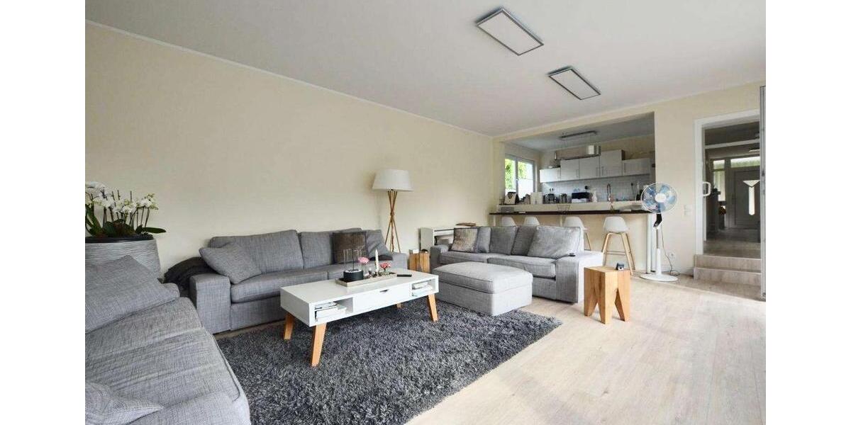 Wohnen auf Zeit Willich - 5 Zimmer, 150 m&sup2;, 3.350&euro; | Angebot:26495393