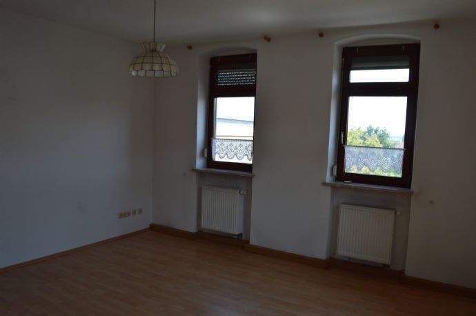 Etagenwohnung Kitzingen - 3 Zimmer, 109 m&sup2;, 885&euro; | Angebot:24733824