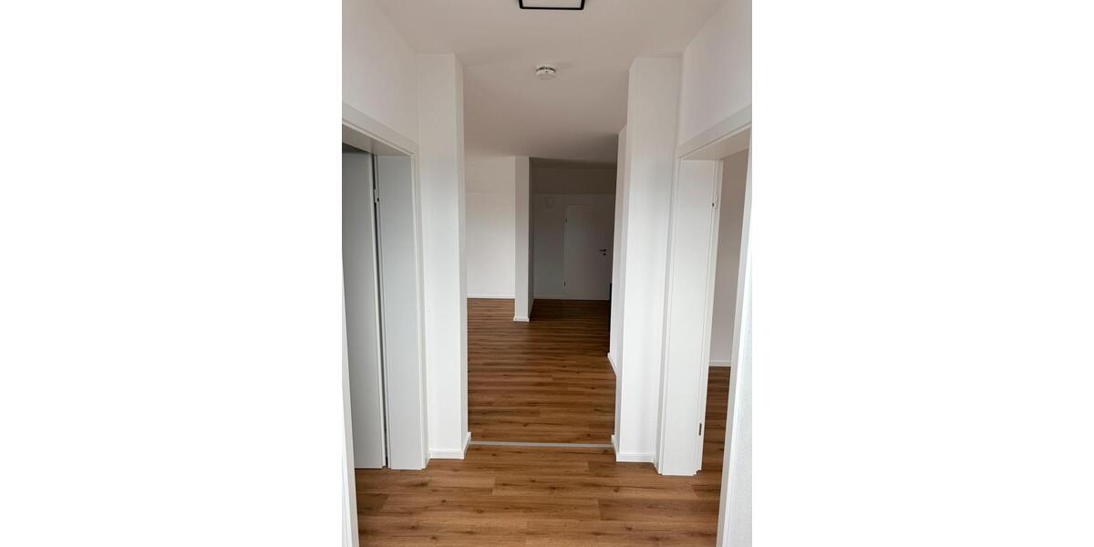 Dachgeschoßwohnung Bodenwöhr - 2 Zimmer, 72 m&sup2;, 648&euro; | Angebot:26614902