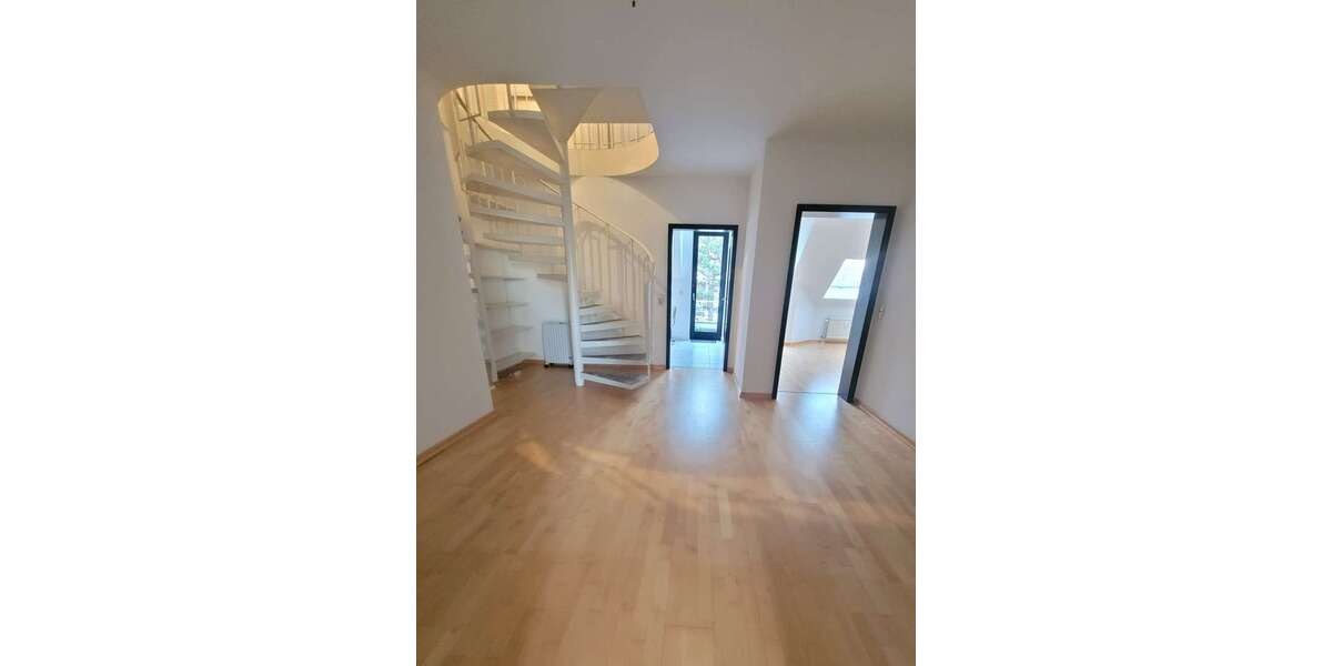Etagenwohnung Bonn - 3.5 Zimmer, 102 m&sup2;, 1.460&euro; | Angebot:27033236
