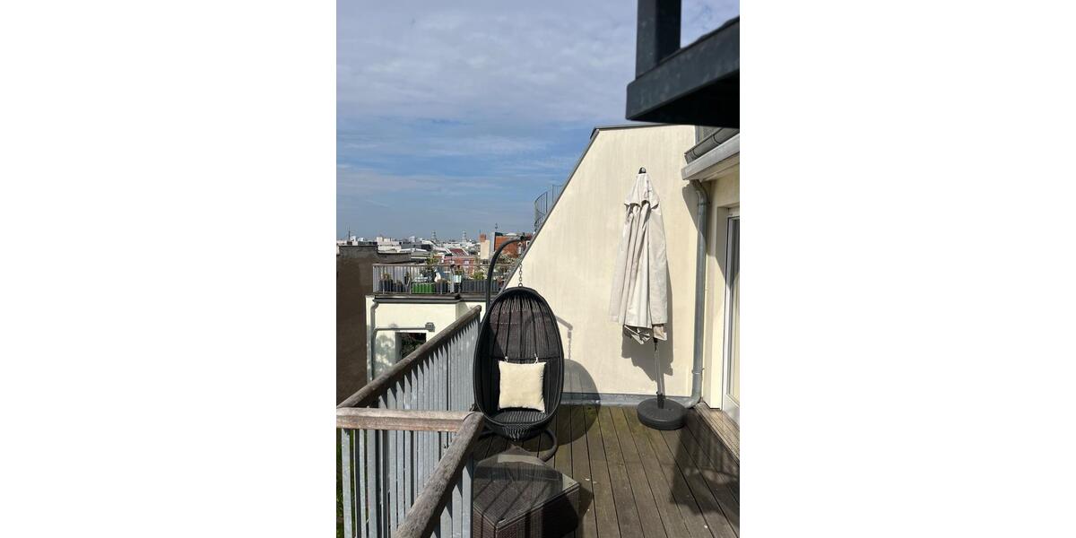 Dachgeschoßwohnung Berlin Friedrichshain-Kreuzberg - 2 Zimmer, 108 m&sup2;, 2.400&euro; | Angebot:26635070