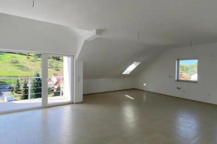 Wohnung Leidersbach - 4 Zimmer, 132 m&sup2;, 1.150&euro; | Angebot:25305070