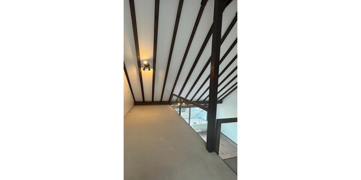 Maisonettenwohnung Düsseldorf Pempelfort - 3 Zimmer, 122 m&sup2;, 1.830&euro; | Angebot:26165951