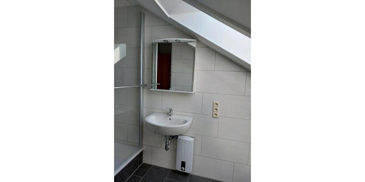 DG-Wohnung 85qm (Warmmiete 1080 €) zimmer