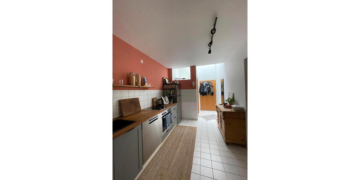 Etagenwohnung Rosenheim Innenstadt - 2 Zimmer, 66 m&sup2;, 850&euro; | Angebot:26291889
