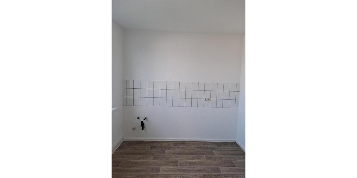 Etagenwohnung Sandersdorf-Brehna Brehna - 1 Zimmer, 41 m&sup2;, 285&euro; | Angebot:23540171