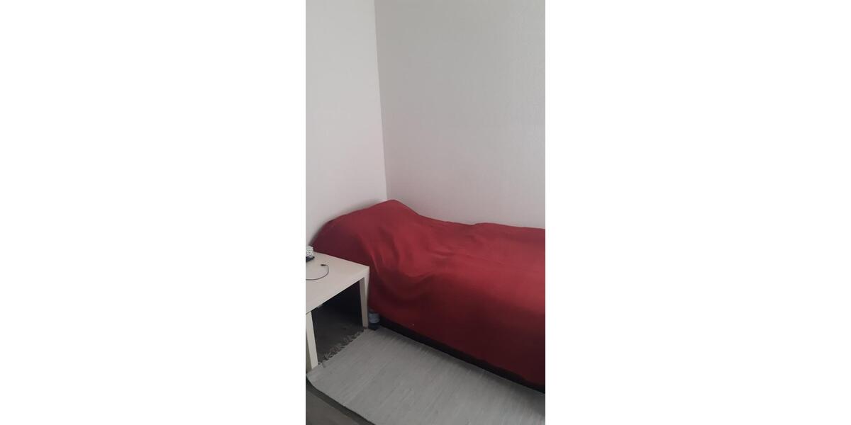 Dachgeschoßwohnung Schwülper - 1.5 Zimmer, 43 m&sup2;, 380&euro; | Angebot:26321730