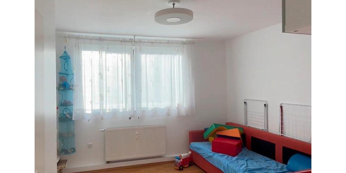 Etagenwohnung Ulm - 3 Zimmer, 74 m&sup2;, 1.250&euro; | Angebot:26584607