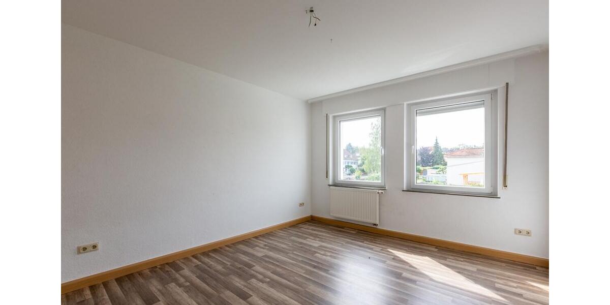 Etagenwohnung Bad Kreuznach Bad Münster am Stein-Ebernburg - 4 Zimmer, 110 m&sup2;, 980&euro; | Angebot:26194464
