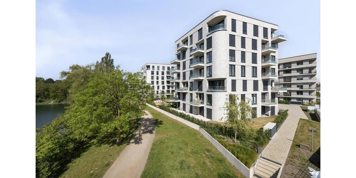 Etagenwohnung Düsseldorf Heerdt - 4 Zimmer, 102 m&sup2;, 2.754&euro; | Angebot:26503883