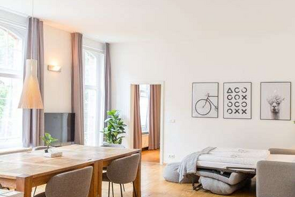 Wohnung Berlin Prenzlauer Berg - 2 Zimmer, 76 m&sup2;, 1.920&euro; | Angebot:26178440