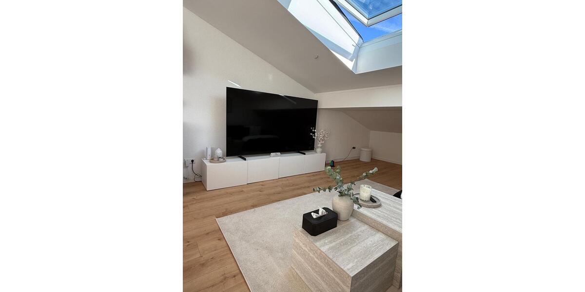 Dachgeschoßwohnung Aalen Ebnat - 3 Zimmer, 106 m&sup2;, 1.590&euro; | Angebot:25943013