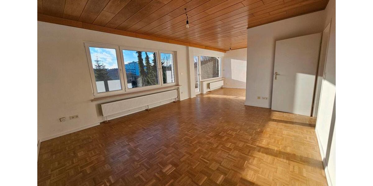 Etagenwohnung Bad Wildungen - 4 Zimmer, 120 m&sup2;, 1.250&euro; | Angebot:24550691