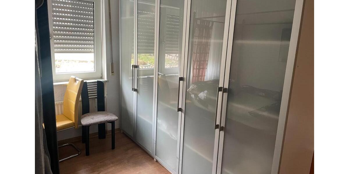Etagenwohnung Pohlheim - 2 Zimmer, 77 m&sup2;, 530&euro; | Angebot:26283681