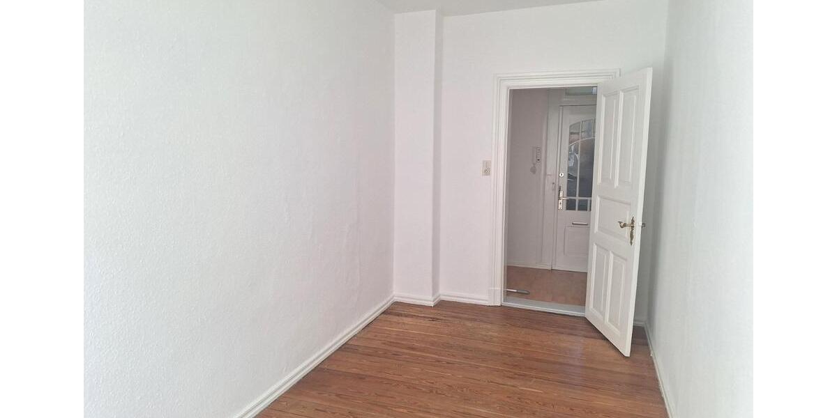 Etagenwohnung Flensburg Altstadt - 4 Zimmer, 93 m&sup2;, 860&euro; | Angebot:26443864
