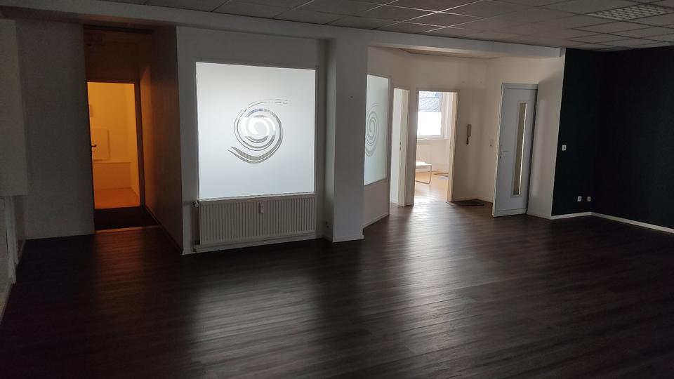 Gewerbeobjekt Lich - 7&euro; | Angebot:22481714