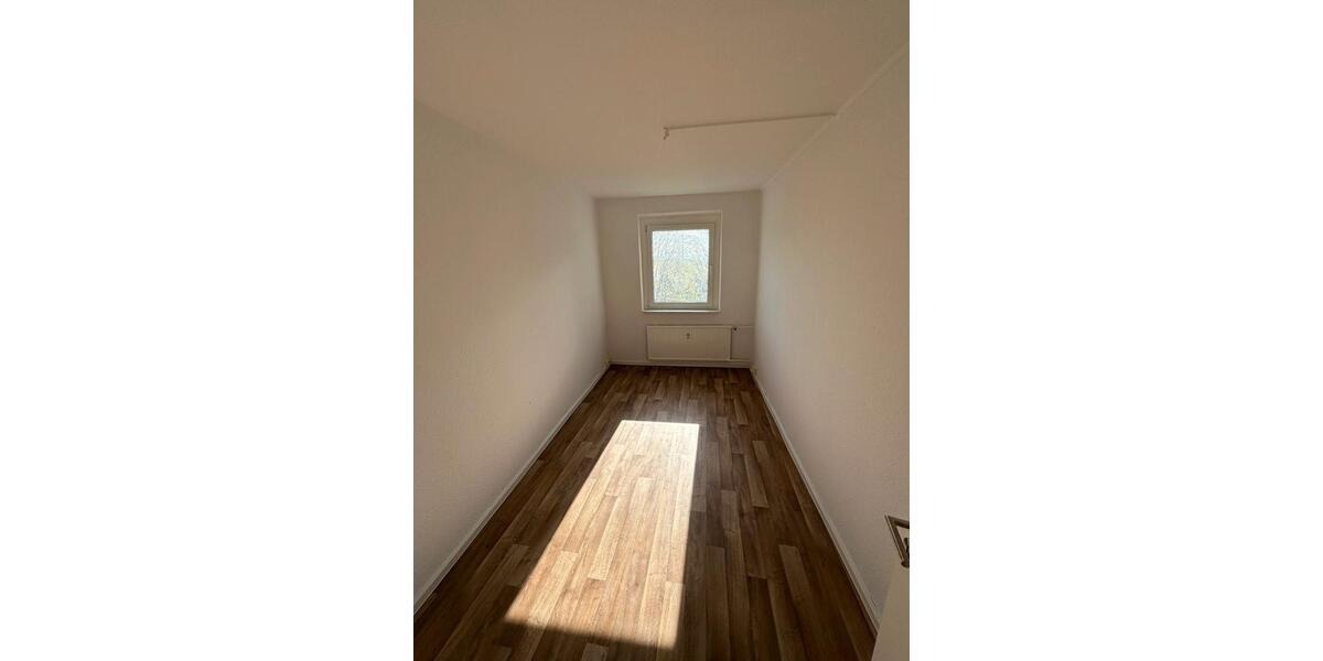 Etagenwohnung Breitenworbis - 3 Zimmer, 67 m&sup2;, 422&euro; | Angebot:26085937