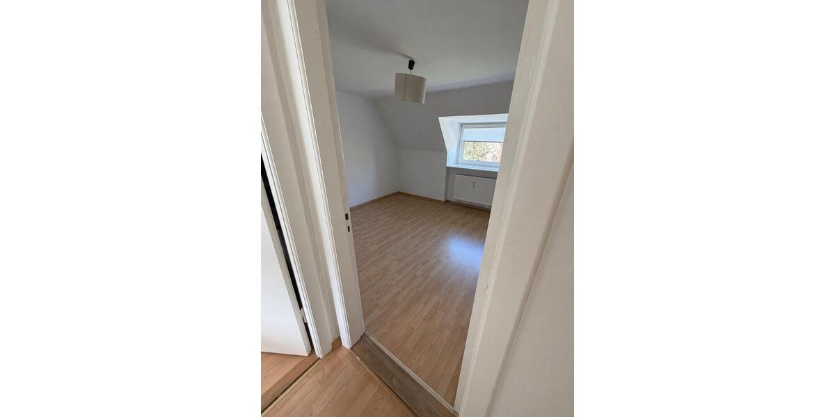 Etagenwohnung Rendsburg - 2 Zimmer, 33 m&sup2;, 450&euro; | Angebot:26278740