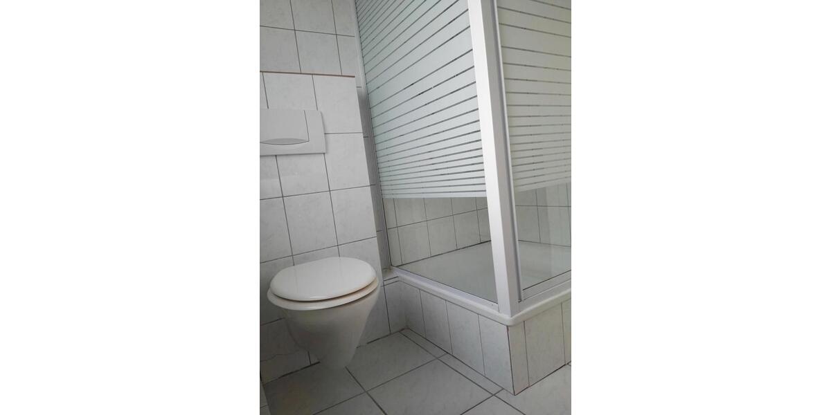 Etagenwohnung Mönchengladbach West - 3 Zimmer, 75 m&sup2;, 700&euro; | Angebot:26062602