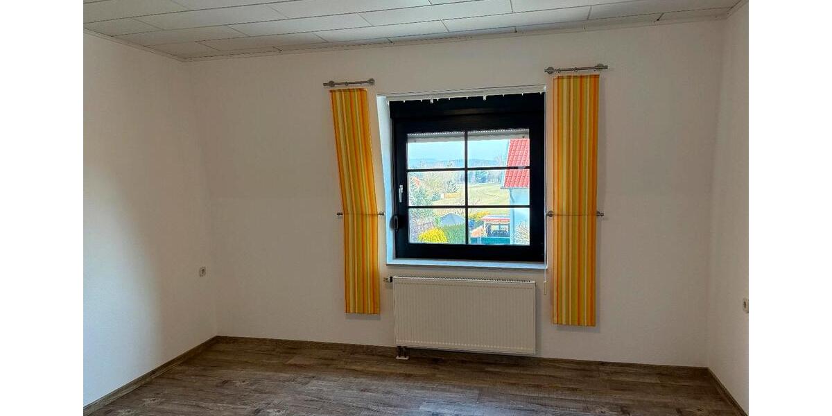 Einfamilienhaus Breitenworbis - 5 Zimmer, 167 m&sup2;, 850&euro; | Angebot:23616308
