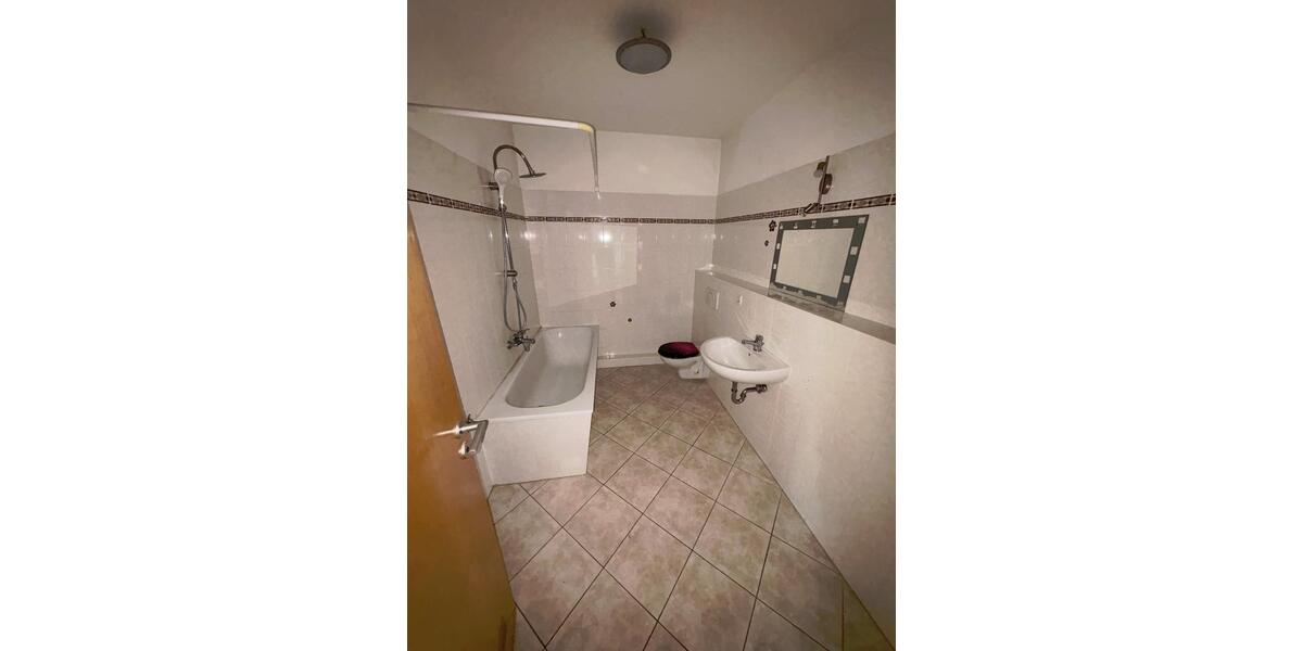Etagenwohnung Niemegk - 2 Zimmer, 37 m&sup2;, 300&euro; | Angebot:25252920