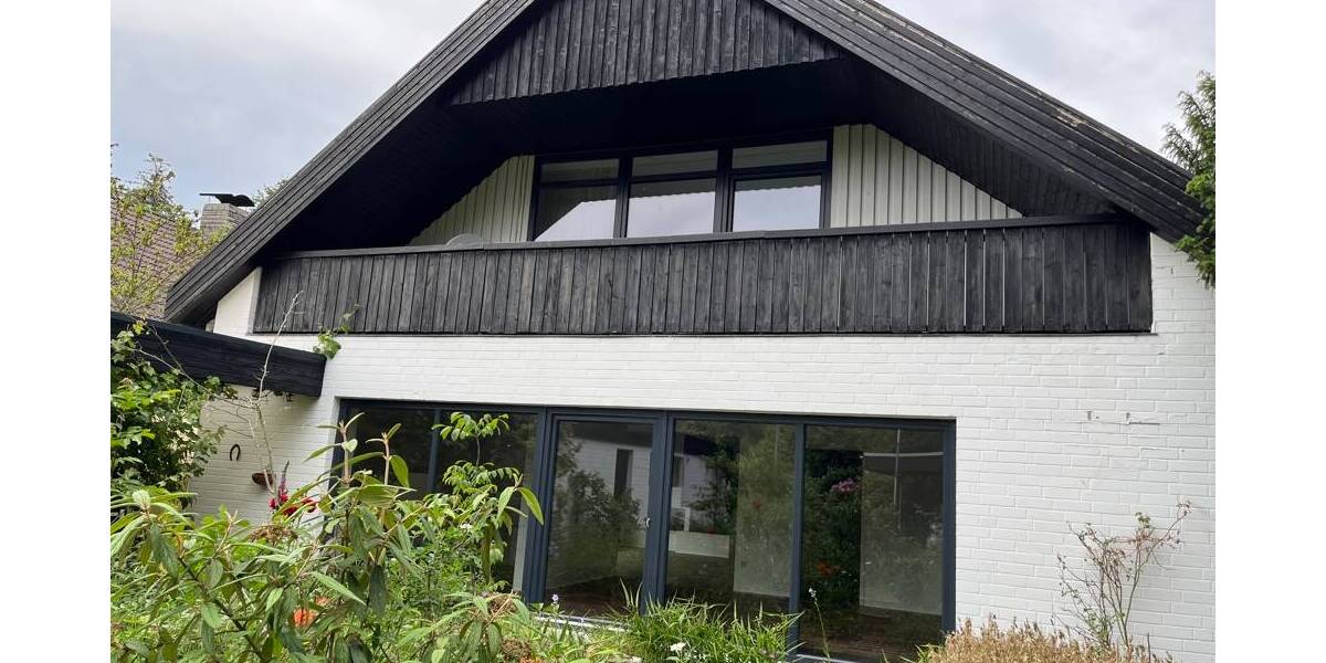 Großartiges Ein-Familie-Haus mit Einliegerwohnung in Schloß Ricklingen zu vermieten 5 zimmer