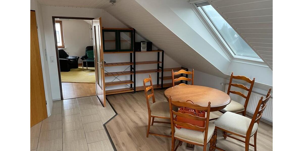Dachgeschoßwohnung Bad Salzuflen Biemsen-Ahmsen - 2 Zimmer, 63 m&sup2;, 640&euro; | Angebot:26023984