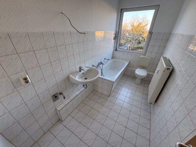 Etagenwohnung Wermsdorf - 2 Zimmer, 55 m&sup2;, 359&euro; | Angebot:24636156
