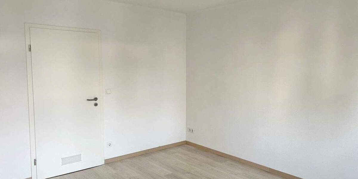 Etagenwohnung Nürnberg Laufamholz - 3 Zimmer, 68 m&sup2;, 790&euro; | Angebot:25277688