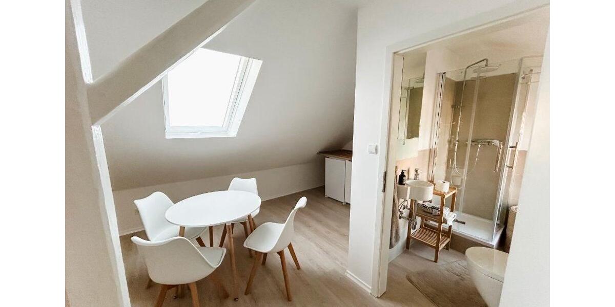 Helle, möblierte 1-Zimmer-Wohnung, sehr zentral & ruhig 1 zimmer