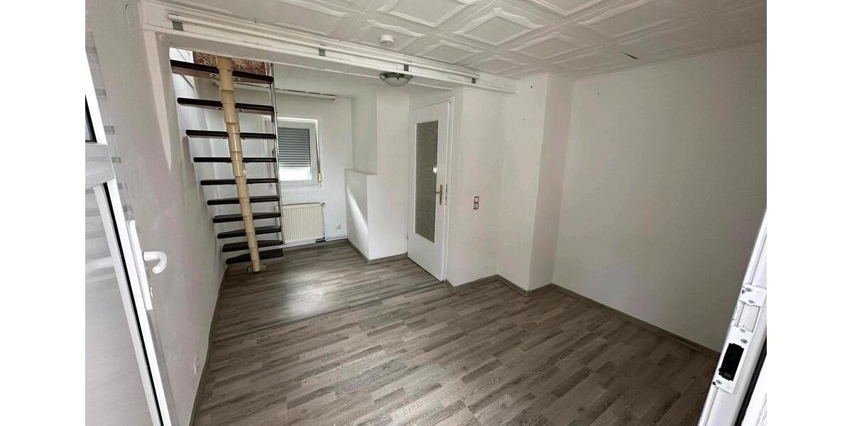 Einfamilienhaus Hungen - 4 Zimmer, 90 m&sup2;, 850&euro; | Angebot:26567476