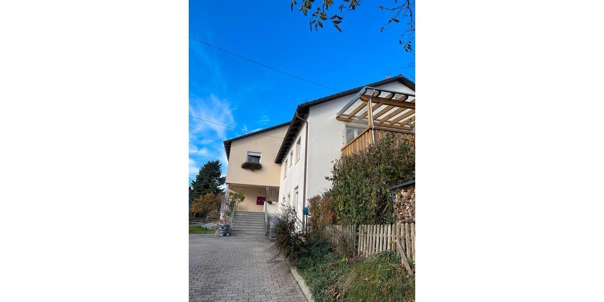 Etagenwohnung Gessertshausen - 3.5 Zimmer, 85 m&sup2;, 840&euro; | Angebot:26281591