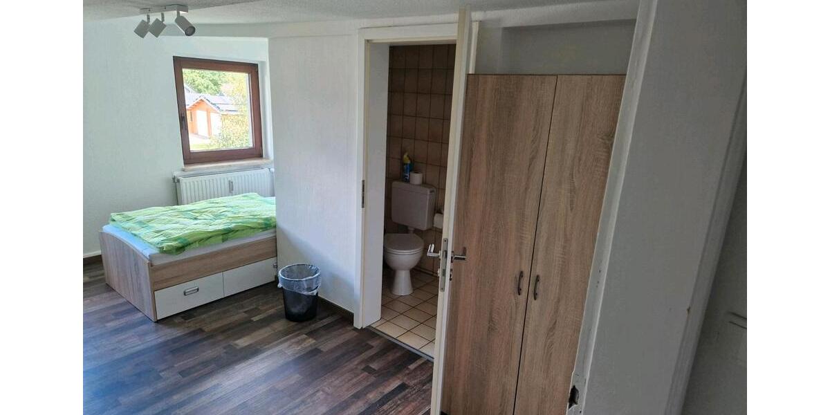 Etagenwohnung Kirchhundem - 1 Zimmer, 20&euro; | Angebot:23028298