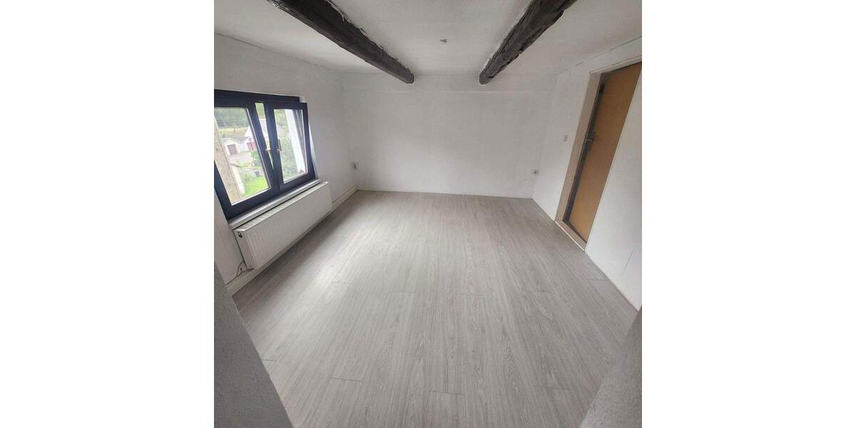 Einfamilienhaus Großschirma Großvoigtsberg - 3 Zimmer, 90 m&sup2;, 495&euro; | Angebot:25097676