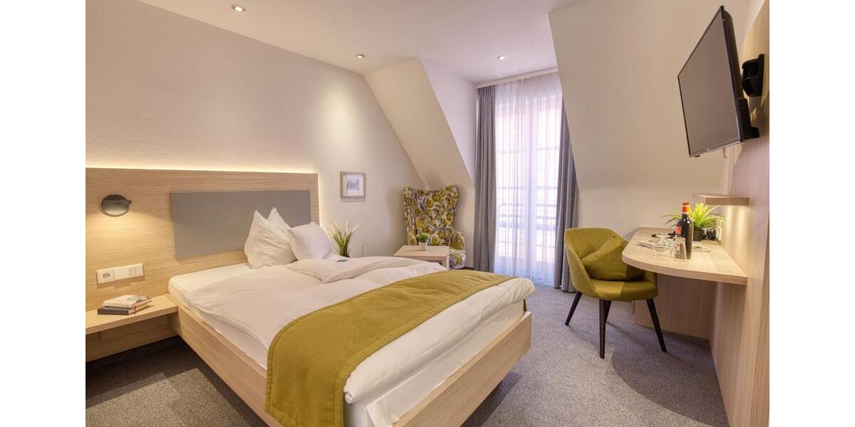 grosses Zimmer mit eigener DuscheWc, TV, Wlan, Boardinghaus, Waschmaschine, Trockner 1 zimmer