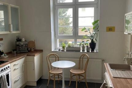 Möblierte 2 Zi Altbau mit Balkon in Köln Nippes (02.01.-28.02.26) zimmer